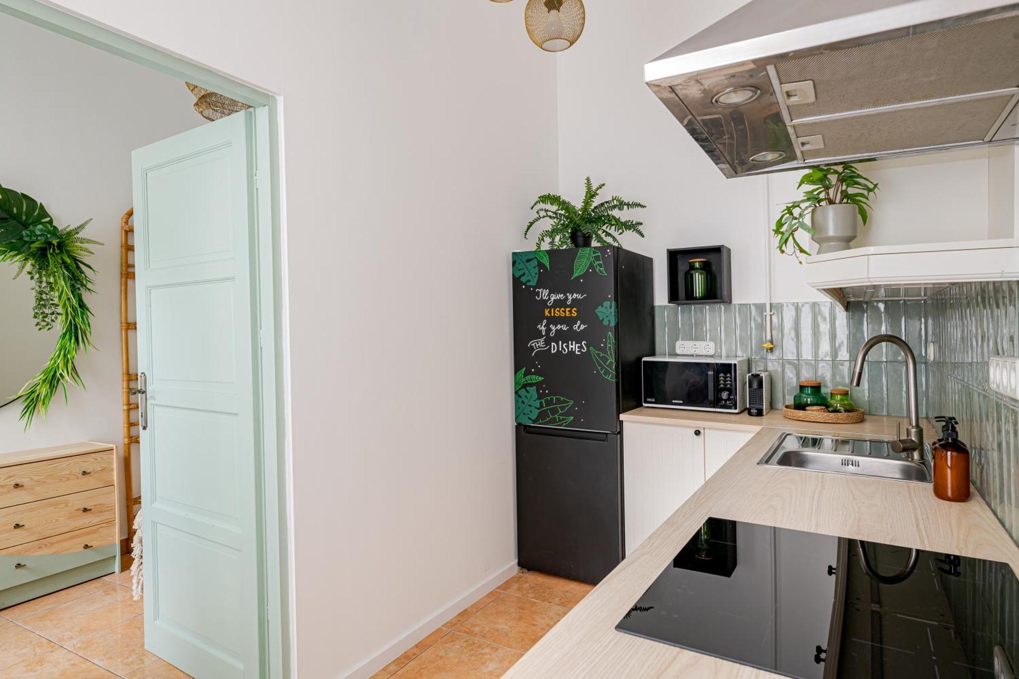 Jungle Aesthetics Downtown Apartman Aircon And Garage Parking Budapešť Exteriér fotografie